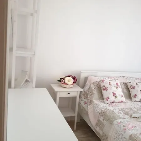 Flower Apartament Appartamento *